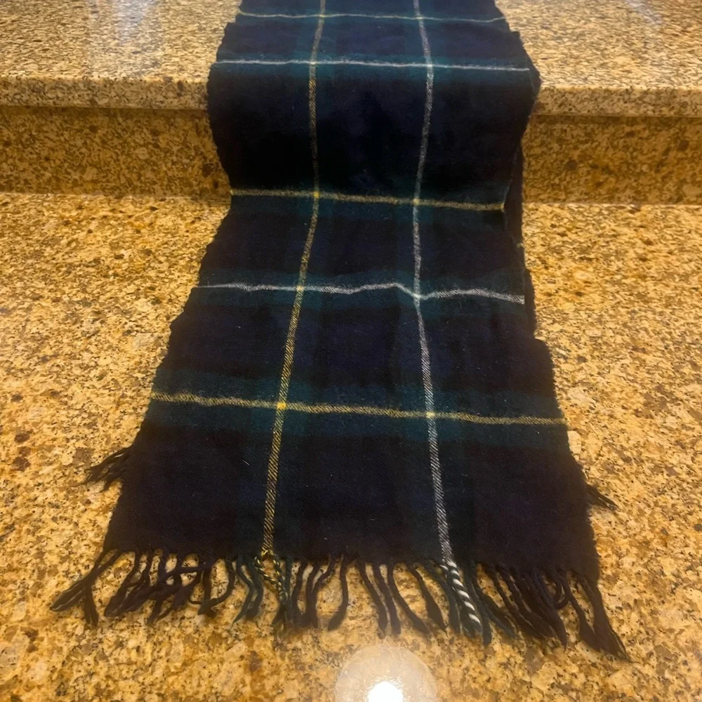 Vintage Campbell of Argyle Pure Wool Green Plaid Scarf Marshall Fields